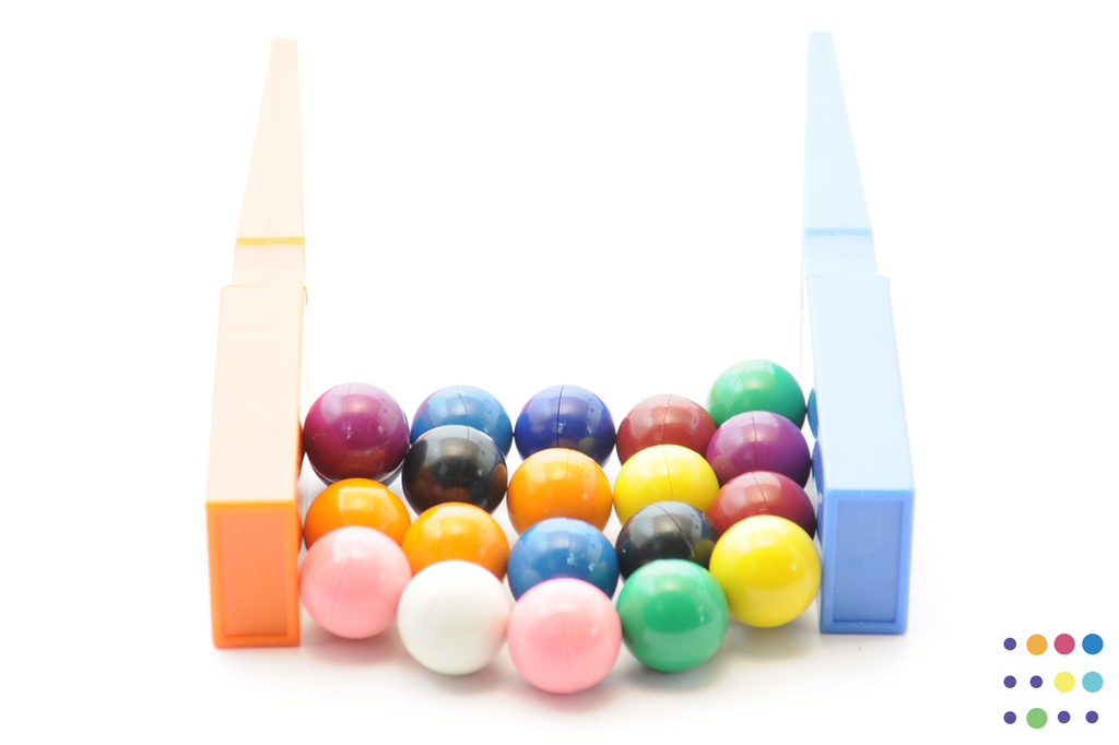 Set bacchette e biglie