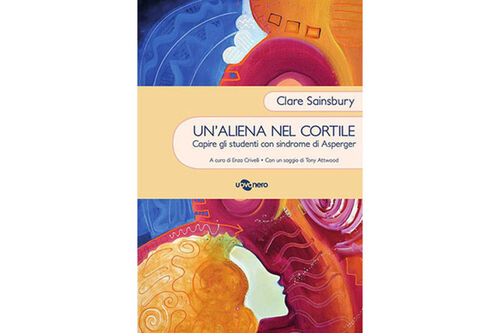 Un'aliena nel cortile