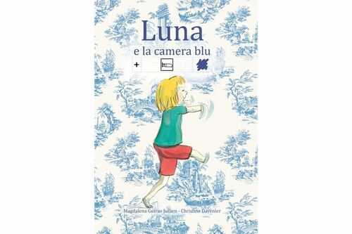 La luna e la camera blu